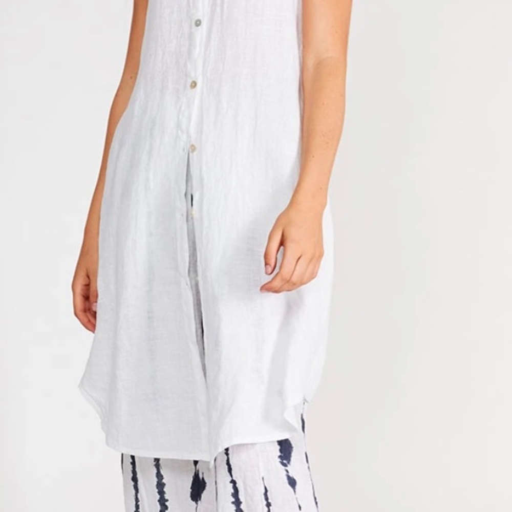 Baci Sleeveless Linen White Dress - Picture 2 of 4